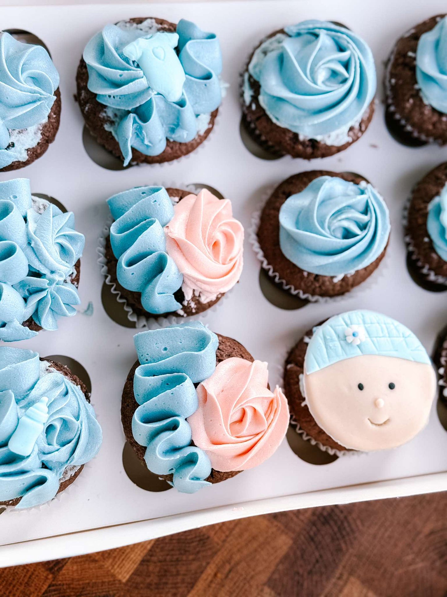 Cupcakes (6)